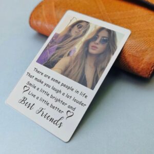 9. Foto magnēts ar uzrakstu Foto magnēts ar uzrakstu